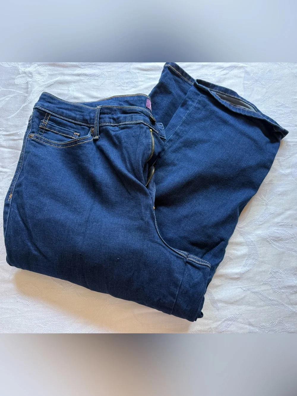 Gloria Vanderbilt Cropped Straight Denim Jeans